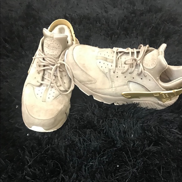 Sneakers main image 2